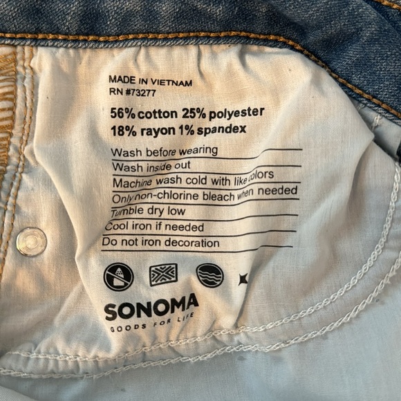 Sonoma Cropped Flare Jeans - Picture 4 of 4